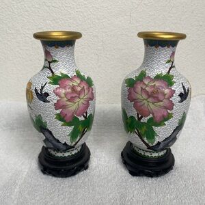 Vintage Chinese Traditional White Floral Bird Set of 2 Small Vases Contemporary
